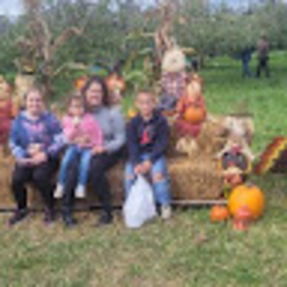 Meet your Posher, Gordon - Picture 1 of 1